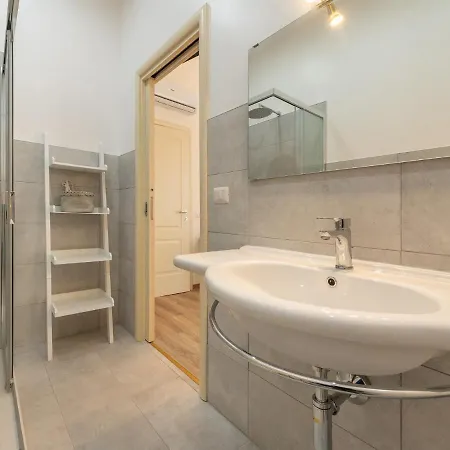 Palazzo Merello 住宿加早餐酒店