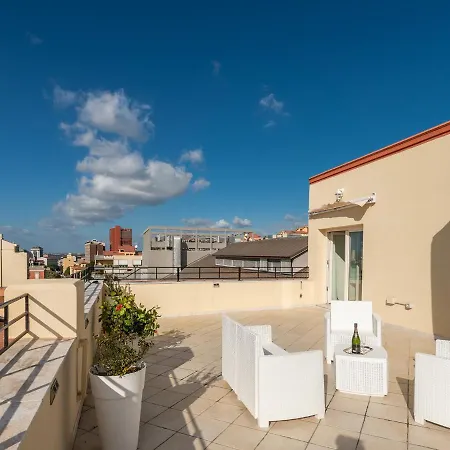 Palazzo Merello 3* 卡利亚里