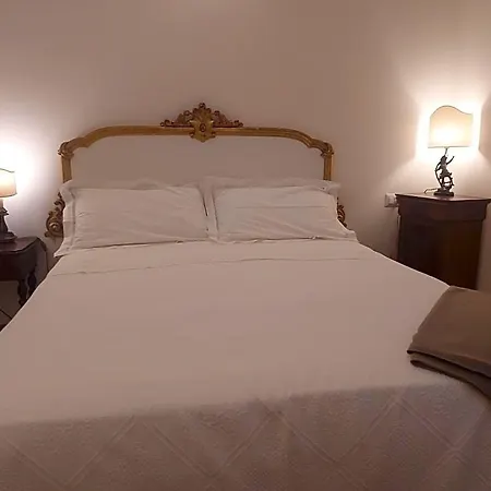 Palazzo Merello 4* カリアリ
