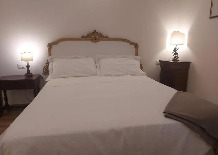 Palazzo Merello Bed and Breakfast Κάλιαρι